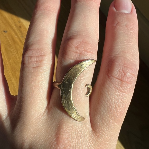 AMANDA HUNT Jewelry Bronze Moon Eclipse ring - Picture 2 of 4